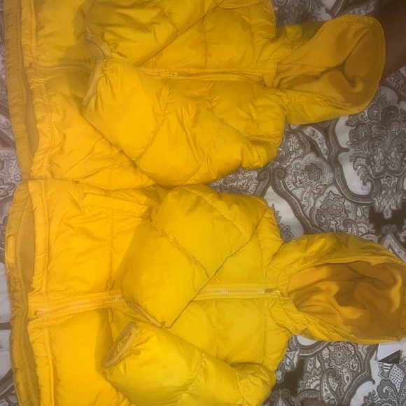 2 Toddler Coats - Picture 8 of 12